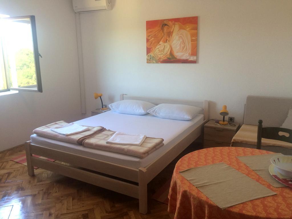 Apartments Radulovic Biograd Na Moru Dış mekan fotoğraf