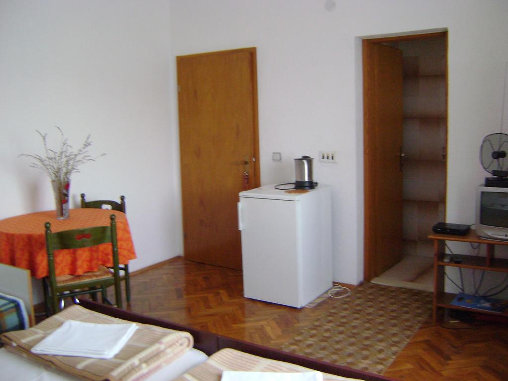Apartments Radulovic Biograd Na Moru Oda fotoğraf